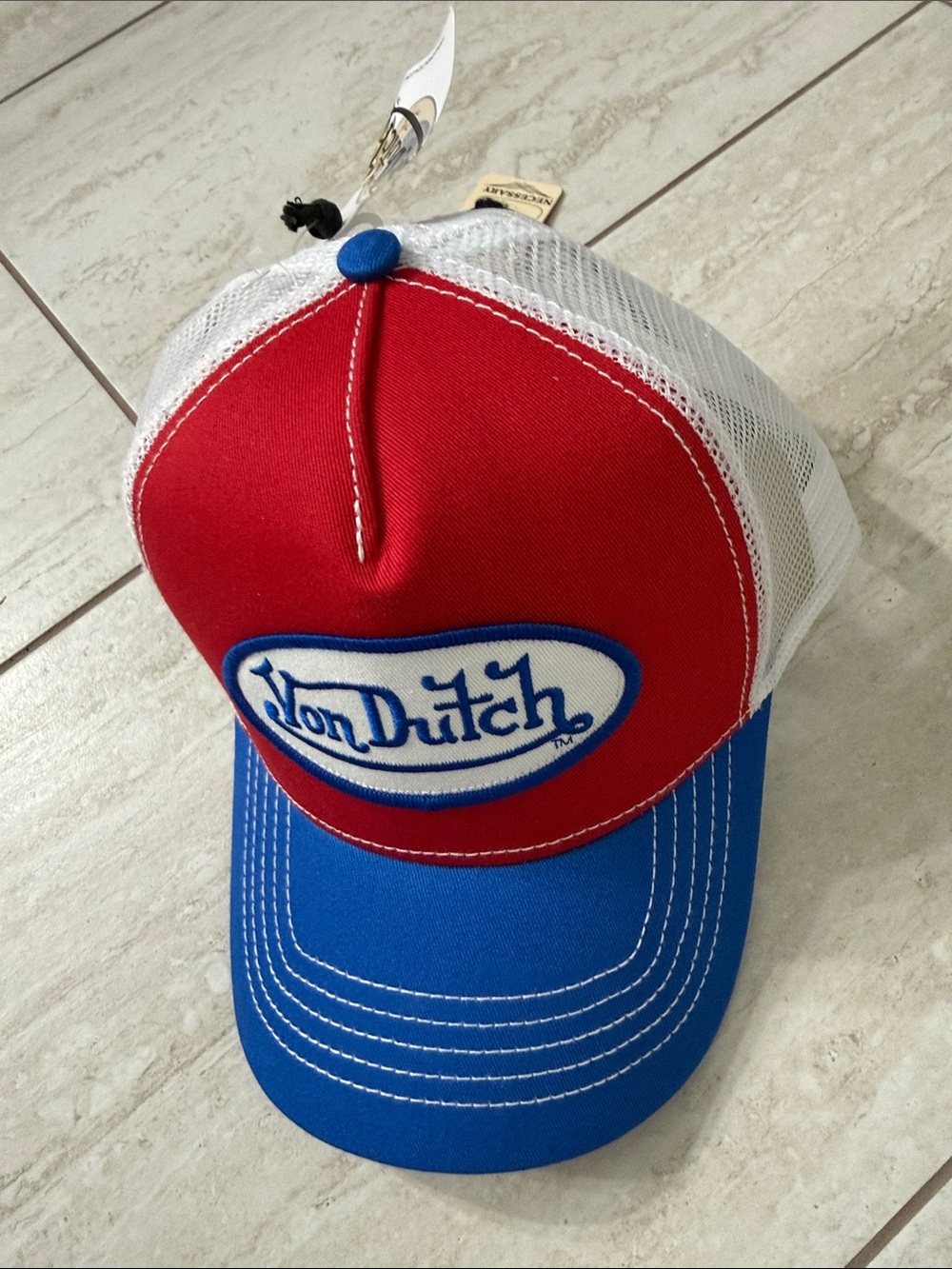Von Dutch Red and Blue Mesh Trucker Cap
One size ..NWT